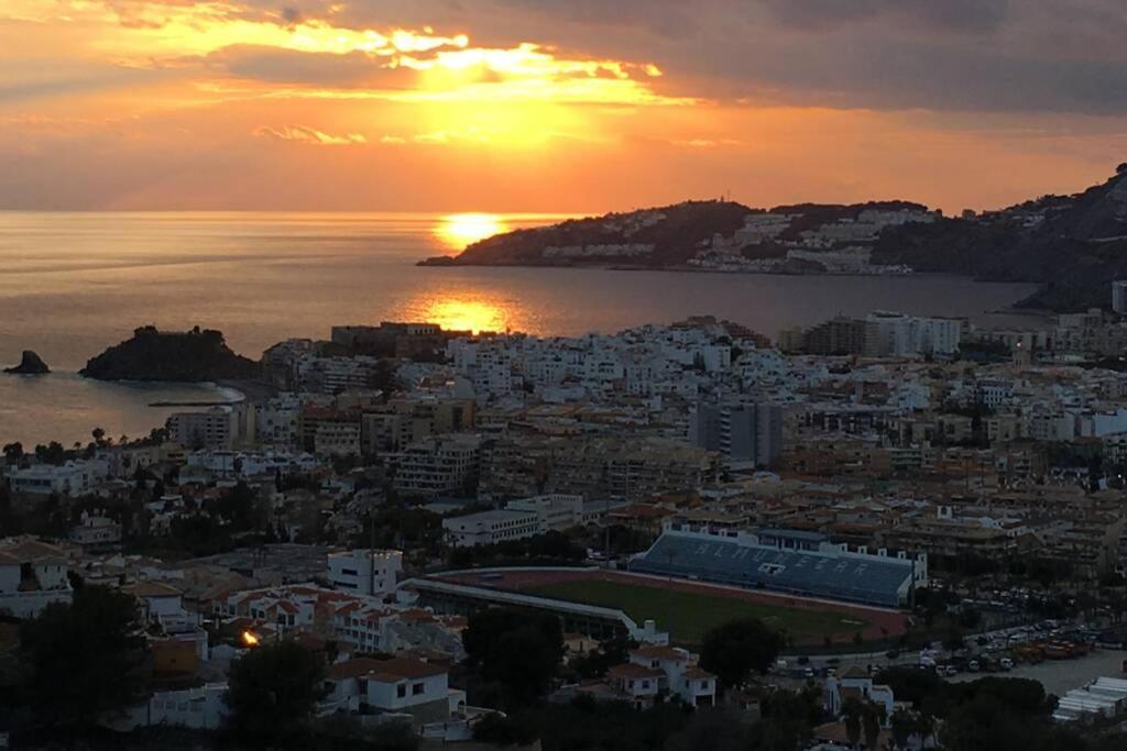 Seaview And Sun All Day Long In Los Pinos, Almunecar, Andalusia Esterno foto